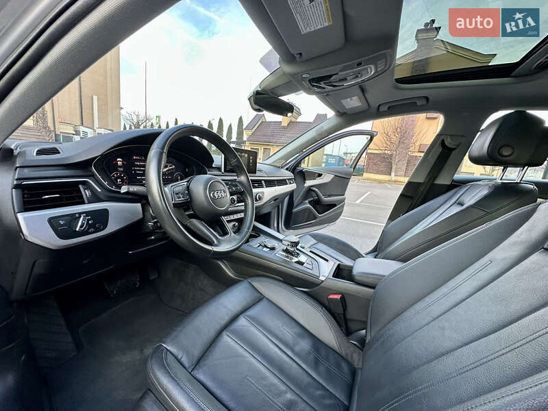 Седан Audi A4 2018 в Киеве