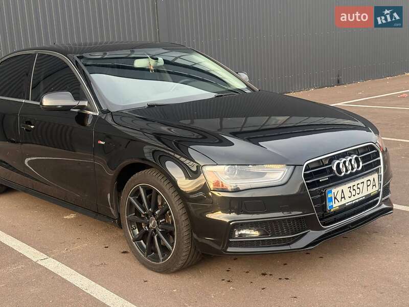 Седан Audi A4 2015 в Киеве