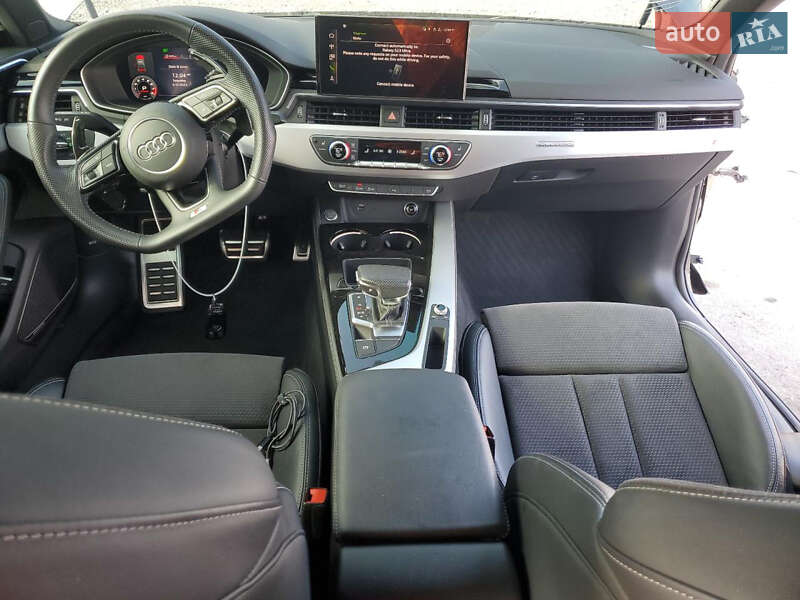 Седан Audi A4 2020 в Буче