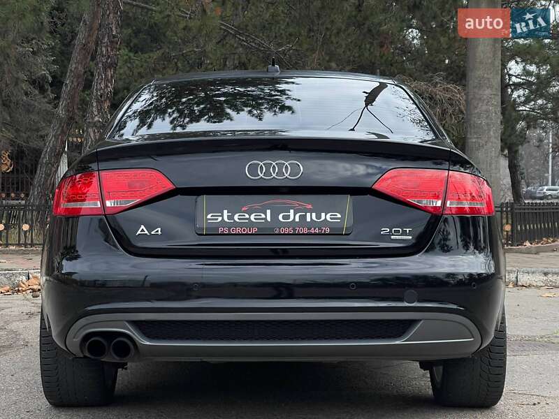 Седан Audi A4 2011 в Николаеве