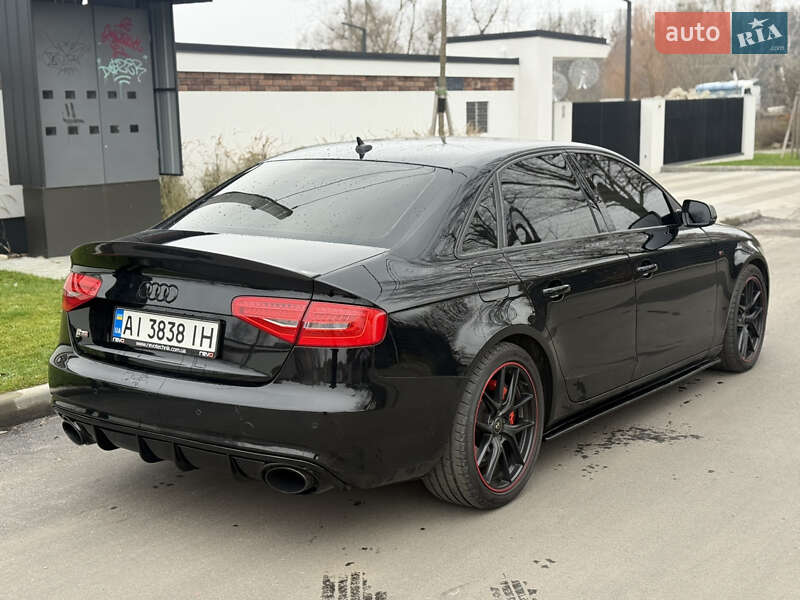 Седан Audi A4 2013 в Белой Церкви