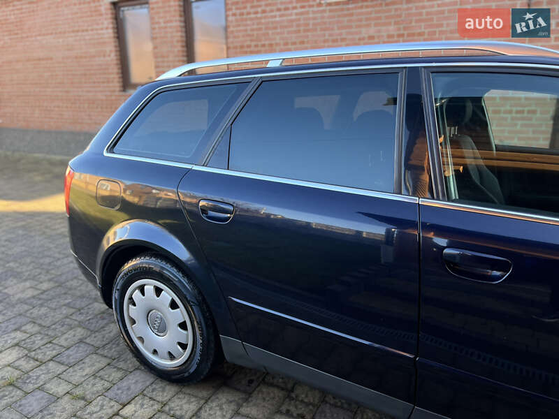 Универсал Audi A4 2002 в Львове
