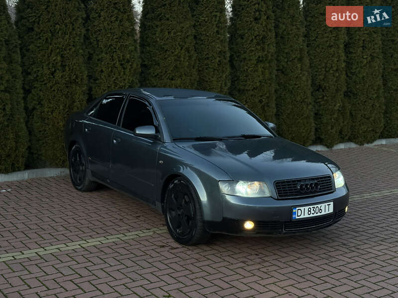 Седан Audi A4 2002 в Хмельницком