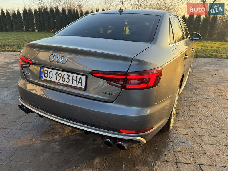Седан Audi A4 2019 в Бучаче