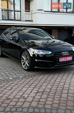 Седан Audi A4 2016 в Львове