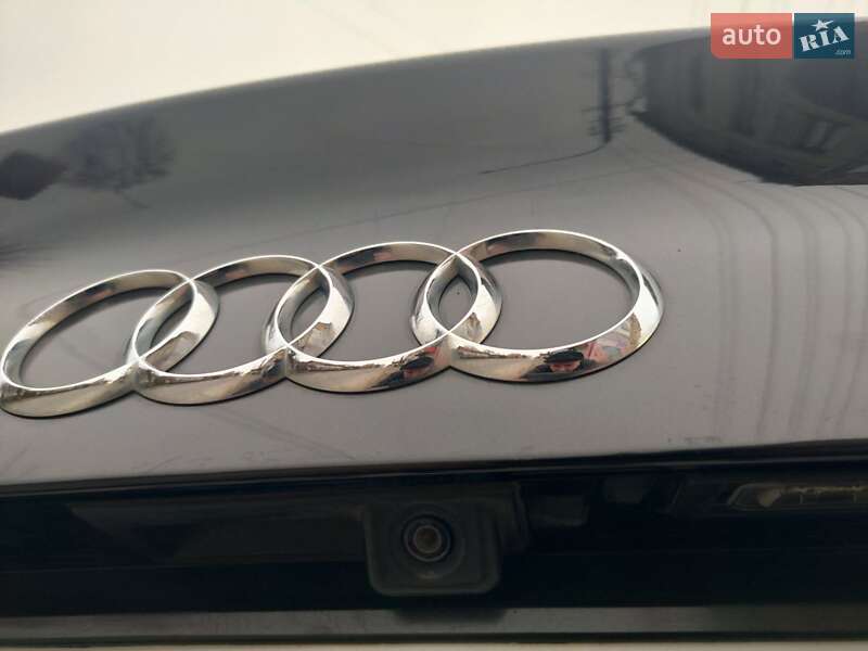 Седан Audi A4 2013 в Дрогобыче