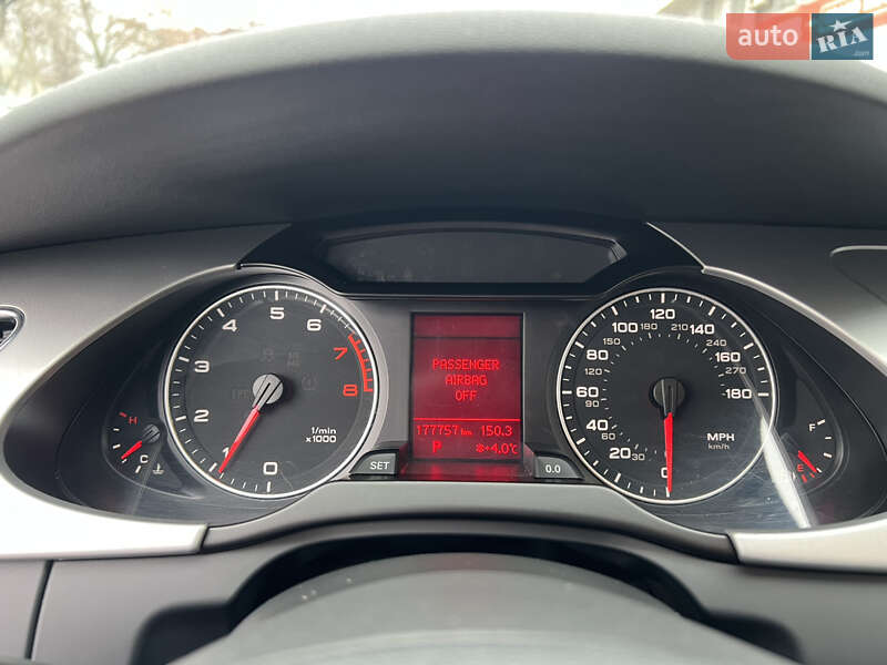 Седан Audi A4 2011 в Одессе