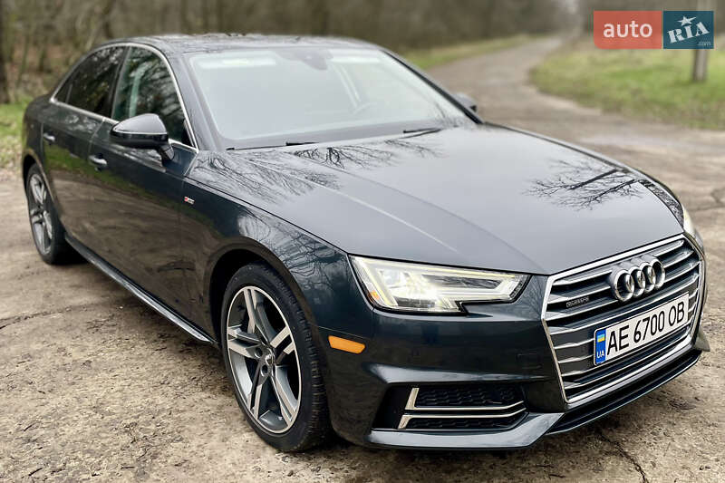 Audi A4 2017 Audi A4 2017