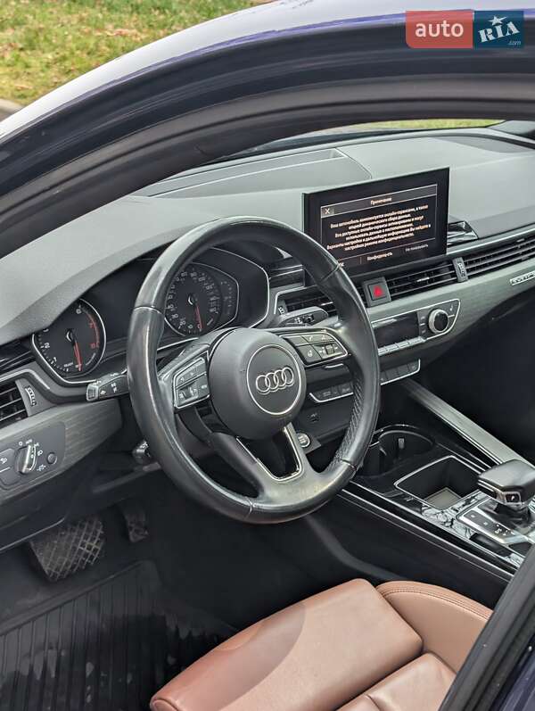 Седан Audi A4 2020 в Чернигове