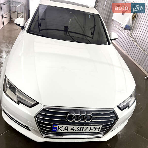 Седан Audi A4 2017 в Буче