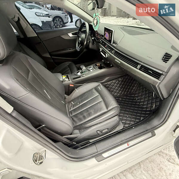 Седан Audi A4 2017 в Буче