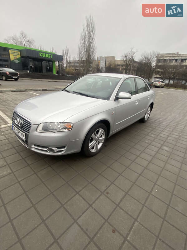 Седан Audi A4 2006 в Черкассах
