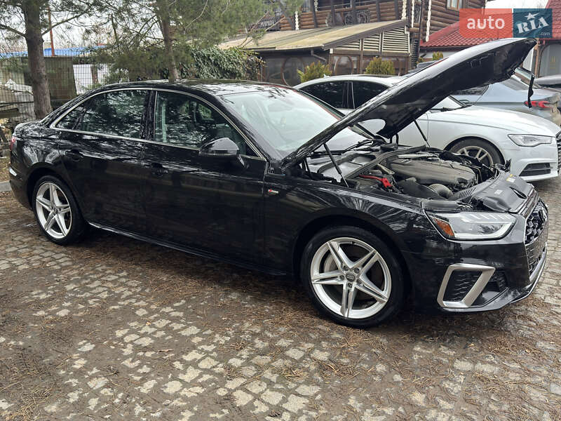 Седан Audi A4 2020 в Львове
