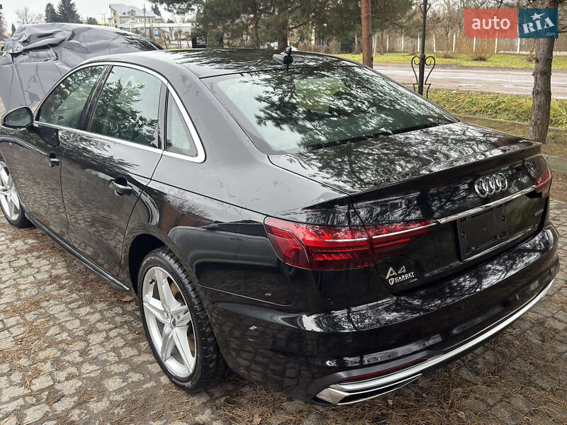 Седан Audi A4 2020 в Львове