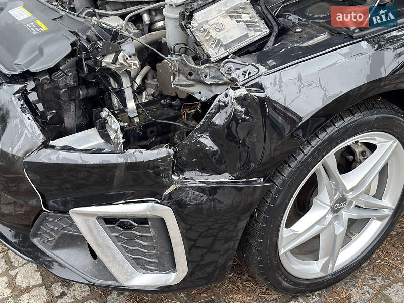 Седан Audi A4 2020 в Львове