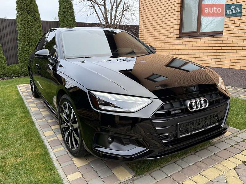 Седан Audi A4 2023 в Киеве