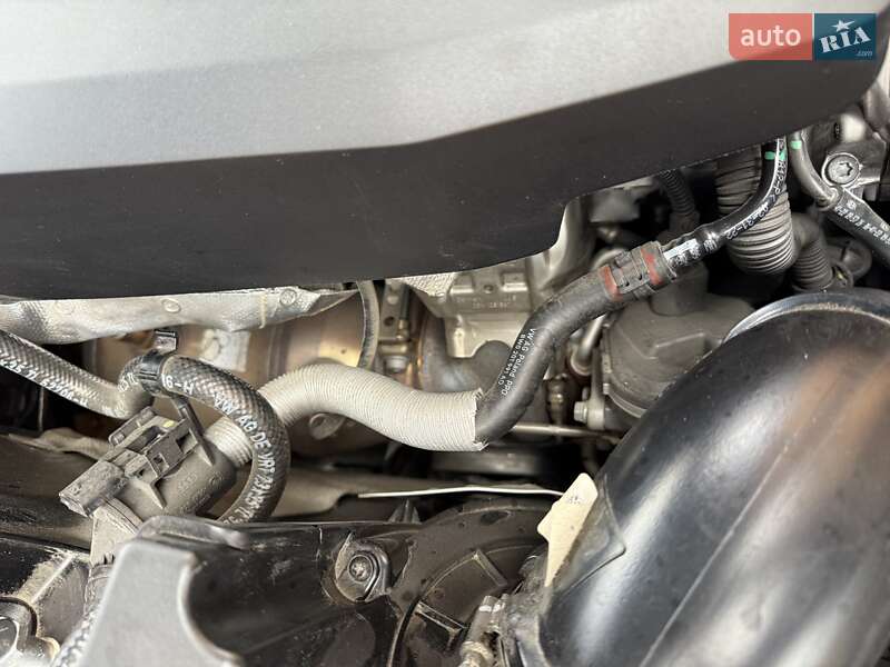 Седан Audi A4 2023 в Киеве