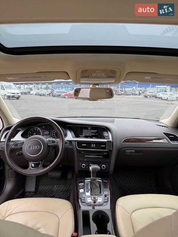 Седан Audi A4 2014 в Гайсине
