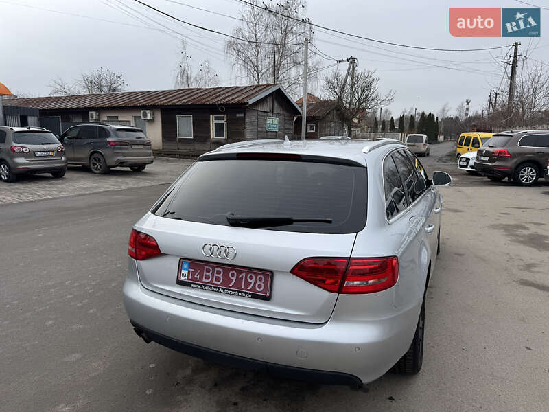 Универсал Audi A4 2009 в Староконстантинове