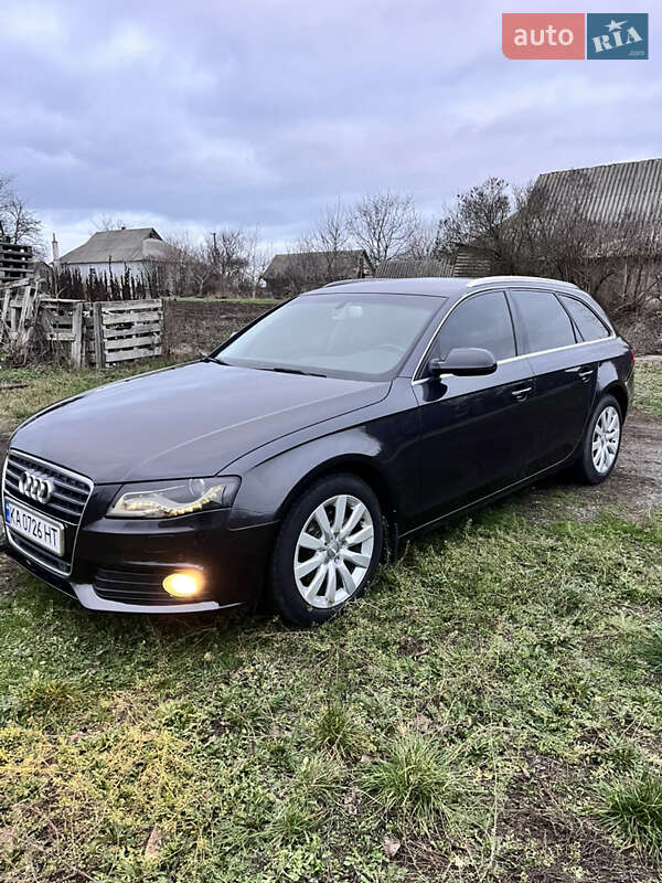 Audi A4 2011