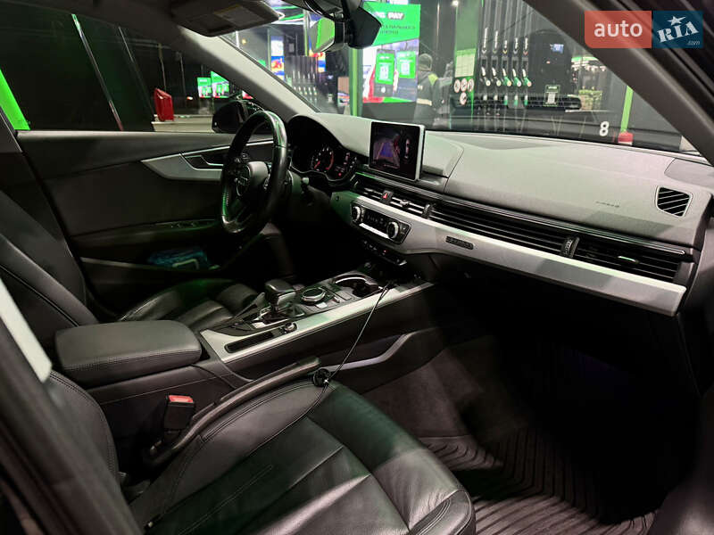 Седан Audi A4 2016 в Дніпрі