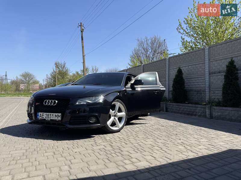Универсал Audi A4 2009 в Львове