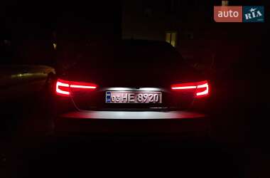 Седан Audi A4 2017 в Нововолинську