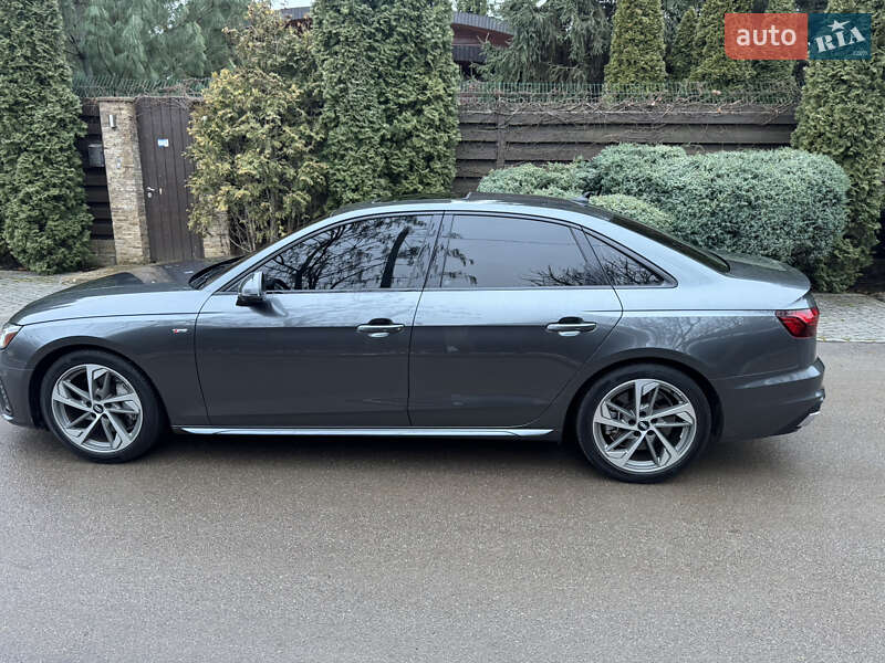 Седан Audi A4 2020 в Києві