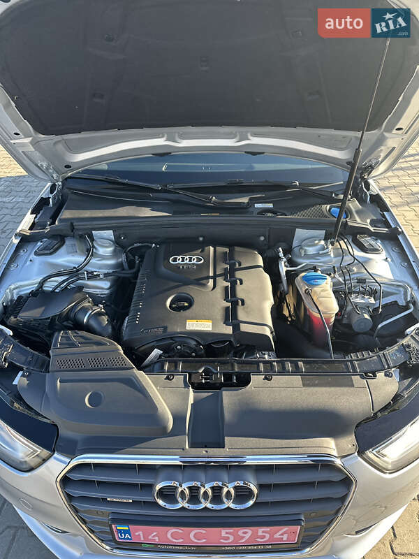 Седан Audi A4 2014 в Радехове