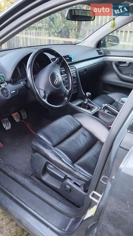 Универсал Audi A4 2001 в Березному