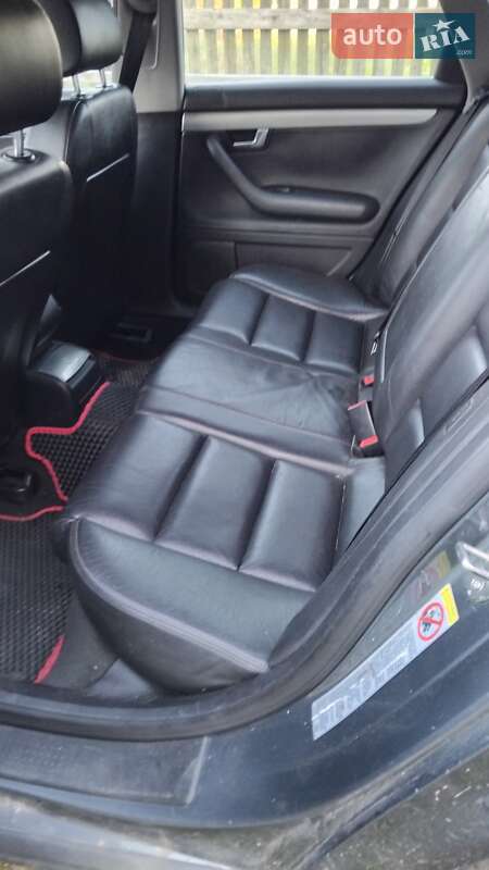 Универсал Audi A4 2001 в Березному