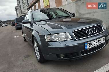 Универсал Audi A4 2001 в Березному