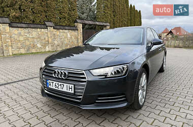 Седан Audi A4 2016 в Надворной