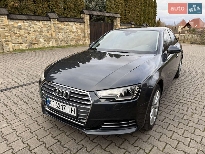 Седан Audi A4 2016 в Надвірній