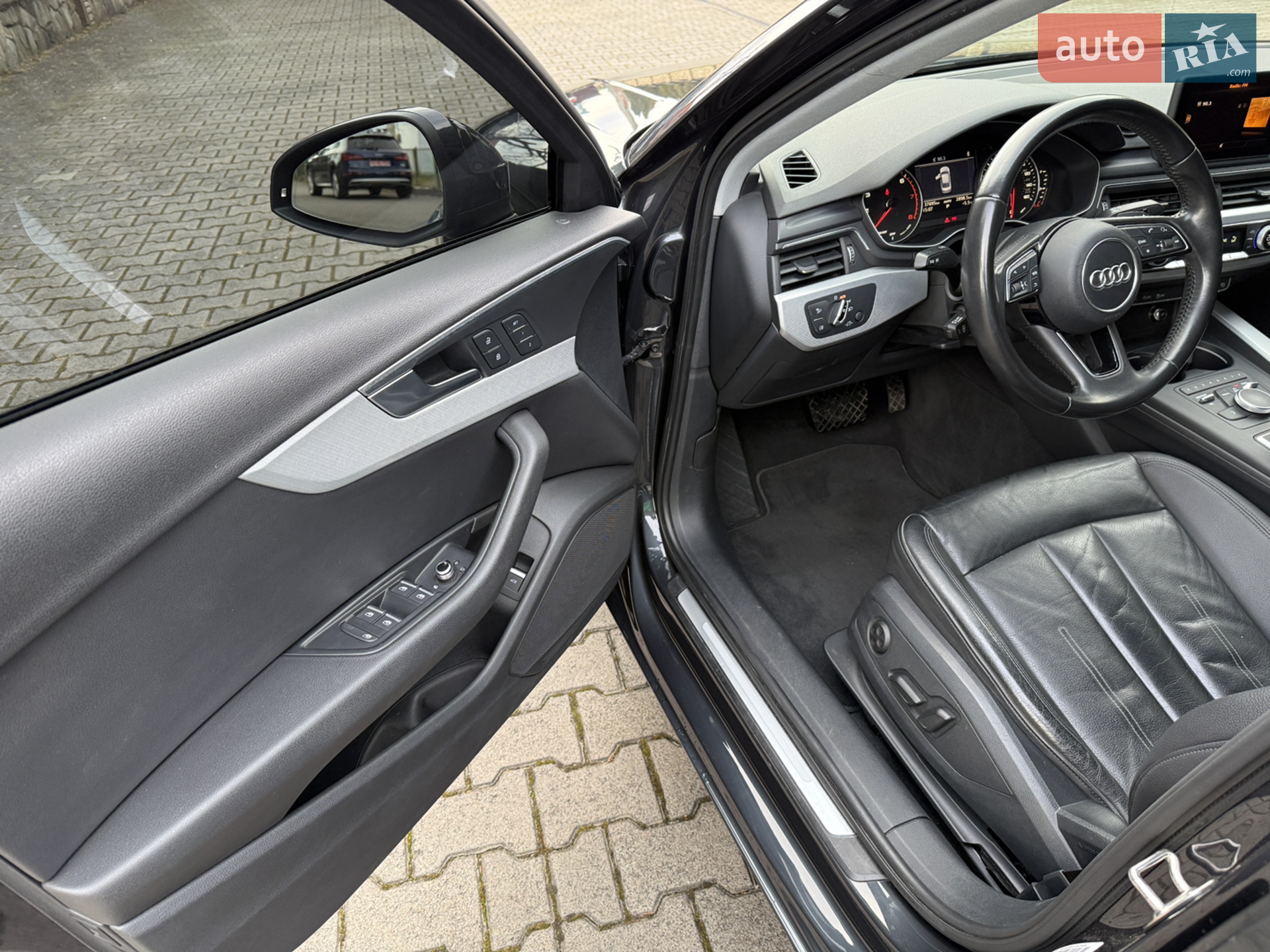 2016 Audi A4 - мініатюра 39