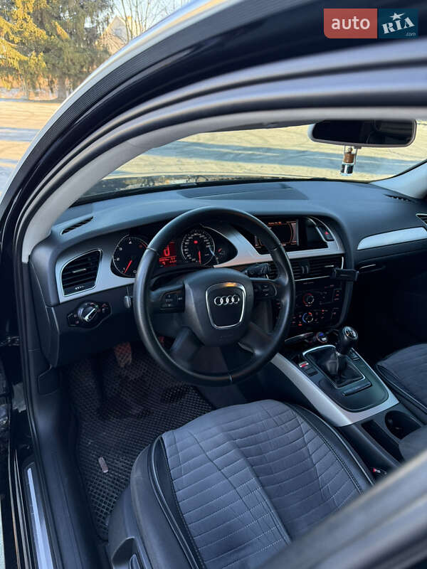Универсал Audi A4 2009 в Дубно