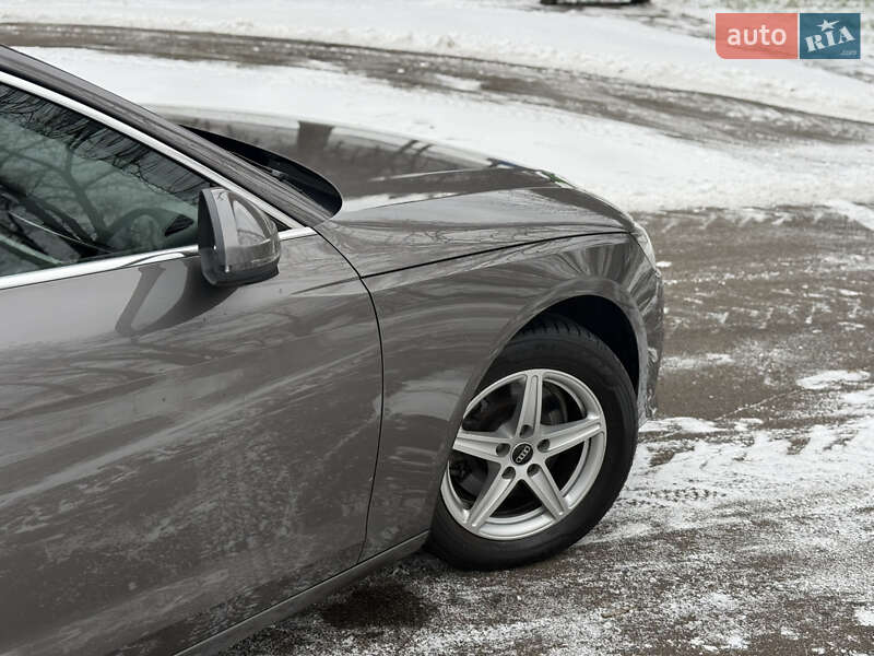 Універсал Audi A4 2021 в Києві