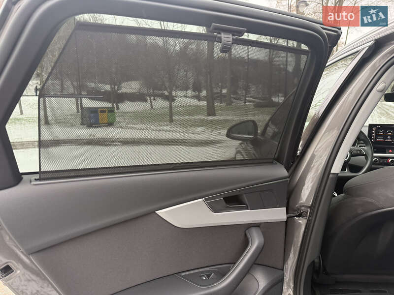 Універсал Audi A4 2021 в Києві