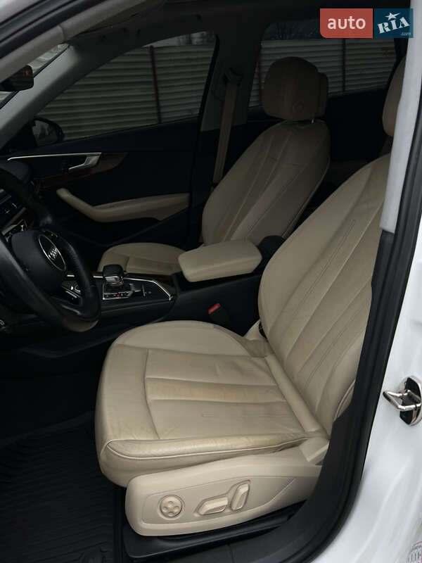 Седан Audi A4 2016 в Днепре