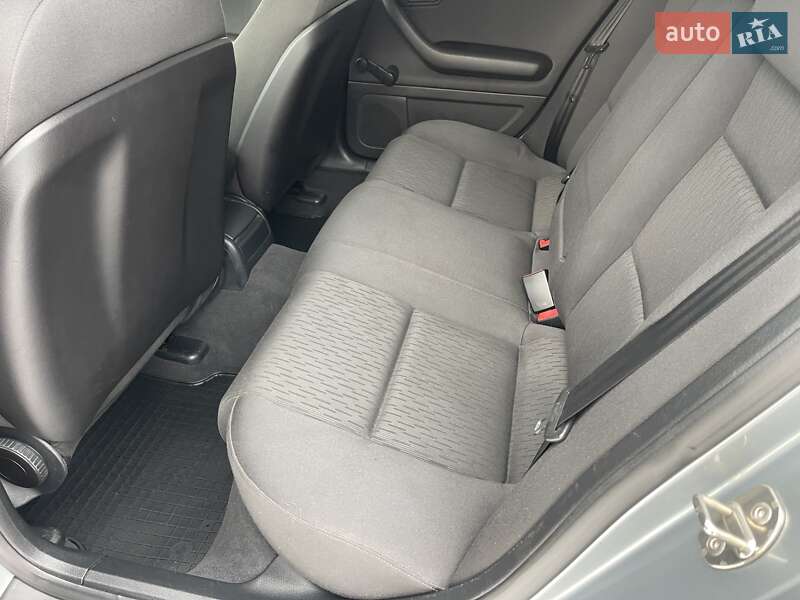 Седан Audi A4 2006 в Харькове