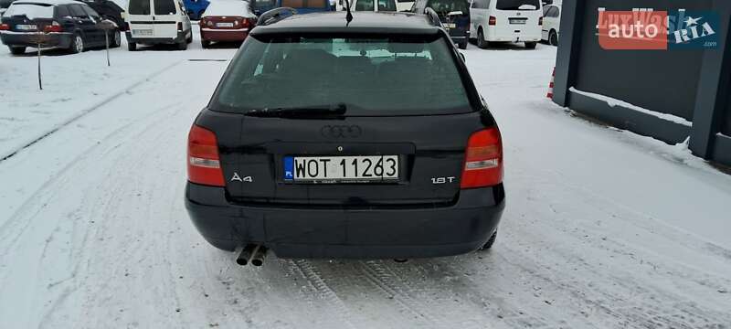 Универсал Audi A4 2001 в Шумске