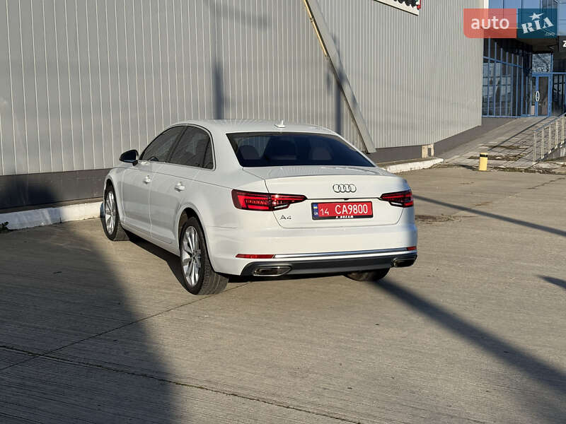 Седан Audi A4 2018 в Черновцах