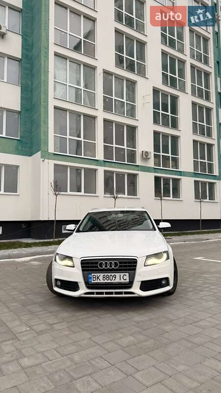 Универсал Audi A4 2010 в Вараше фото 2 Универсал Audi A4 2010 в Вараше