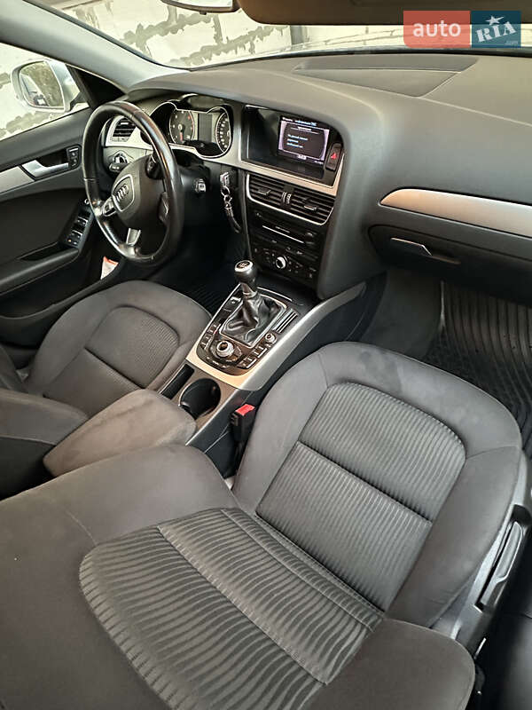 Универсал Audi A4 2012 в Хусте