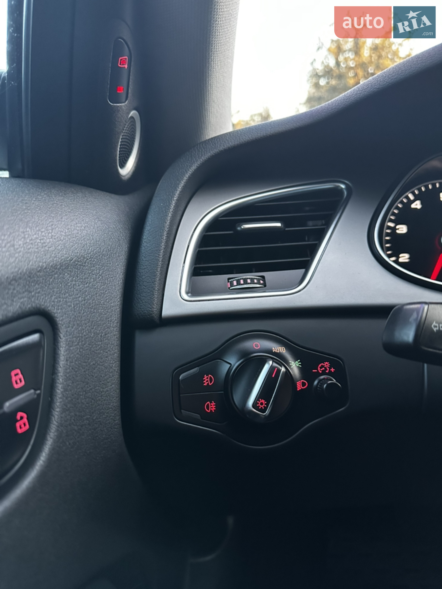 2012 Audi A4 - мініатюра 17