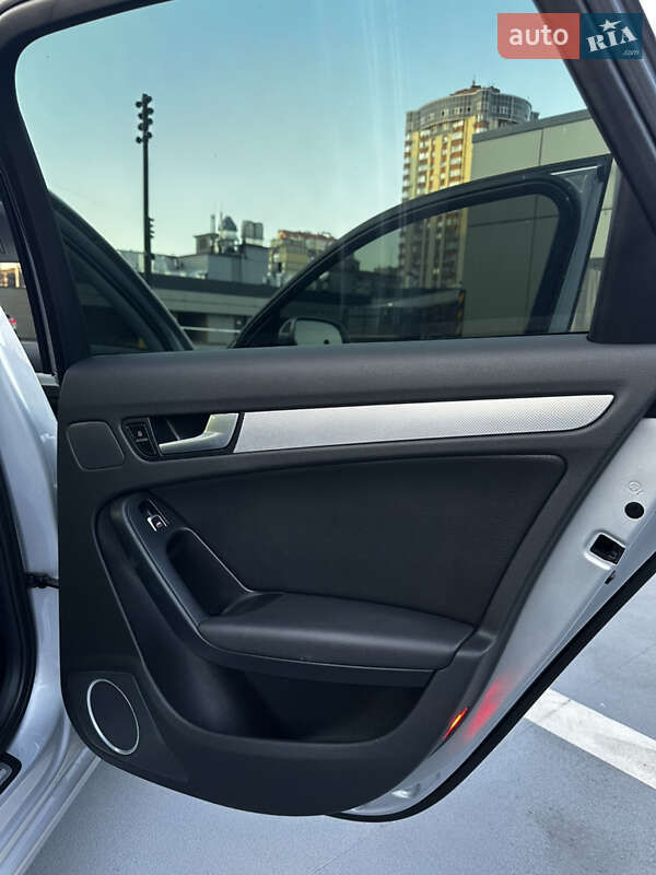 Седан Audi A4 2012 в Киеве фото 35 Седан Audi A4 2012 в Киеве