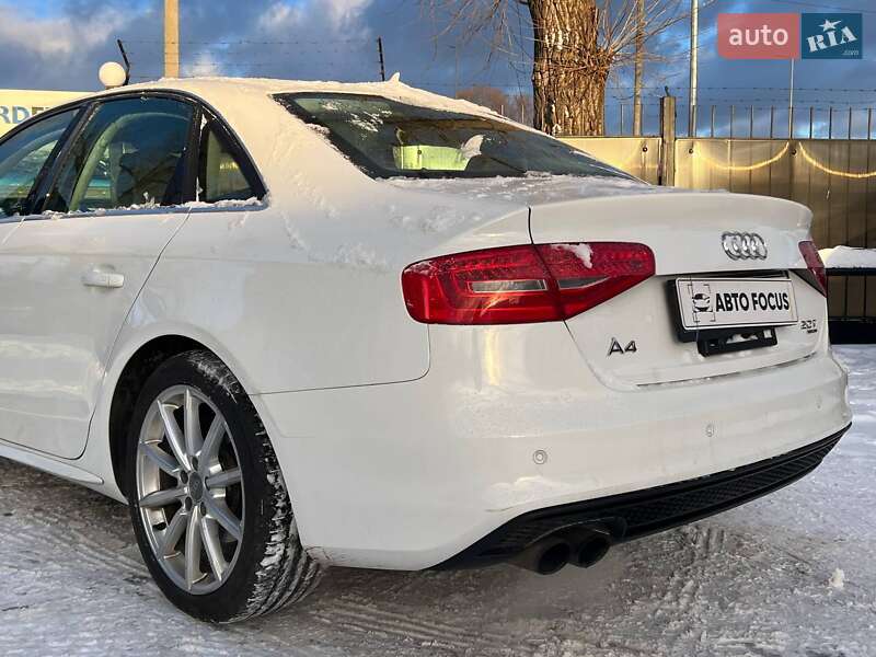 Седан Audi A4 2014 в Киеве