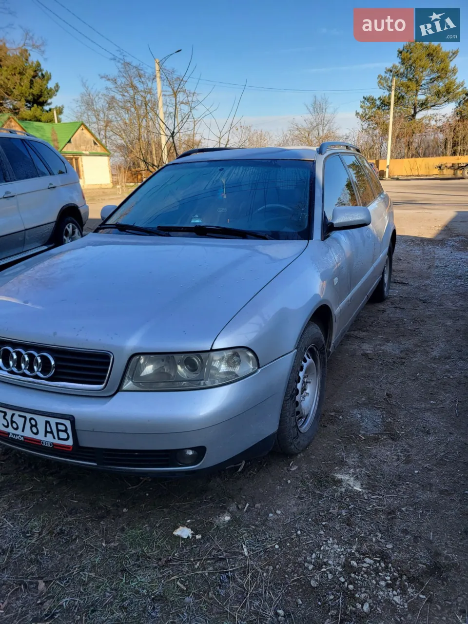 Машина на впевненому ходу,по авто було багато чого зроблено.
На даний момент авто  ще потрбує заміни:
-Клапана N75
-Клапана ВКГ
-Маслосйомних колпачків
В цілому більш нічого не потребує уваги;
Ходова в задовільному стані;МКПП- (6-ст) перемикає добре без Христу і втиканя,не гудить не вибиває.
По двигуну питань немає,окрім зазначеного вище!
В комплекті ще ідуть Легкосплавні диски R16!
Реально цікаво пишіть звоніть поспілкуємось) 
ЛЮДИ ЯКІ ЗАЙМАЮТЬСЯ ПЕРЕПРОДАЖОМ АВТО ТУТ НЕ РАДІ!
По телефону не торгуюсь даже не намагатися щось запитувати про ціну!
Все біля Авто при заведженому двигуні! 
Всім вдалих покупок та продажів!!
ОБМІН ЦІКАВИТЬ НА АВТО НА БЕНЗИНІ