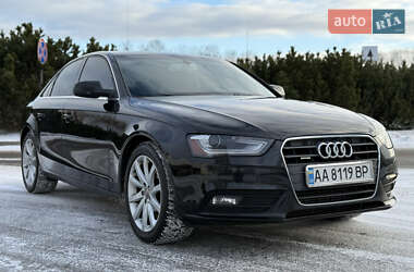 Седан Audi A4 2012 в Києві