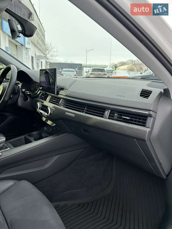 Седан Audi A4 2021 в Києві фото 20 Седан Audi A4 2021 в Києві
